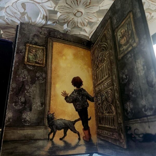 Coraline LITJOY Special Edition Full Color Illustrations - Image 5
